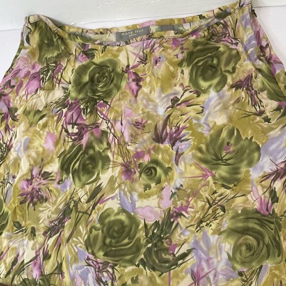 Kate Hill | Petite Size 8| Floral | Flowing| Boho|Peasant|lightweight | Midi - Picture 6 of 10